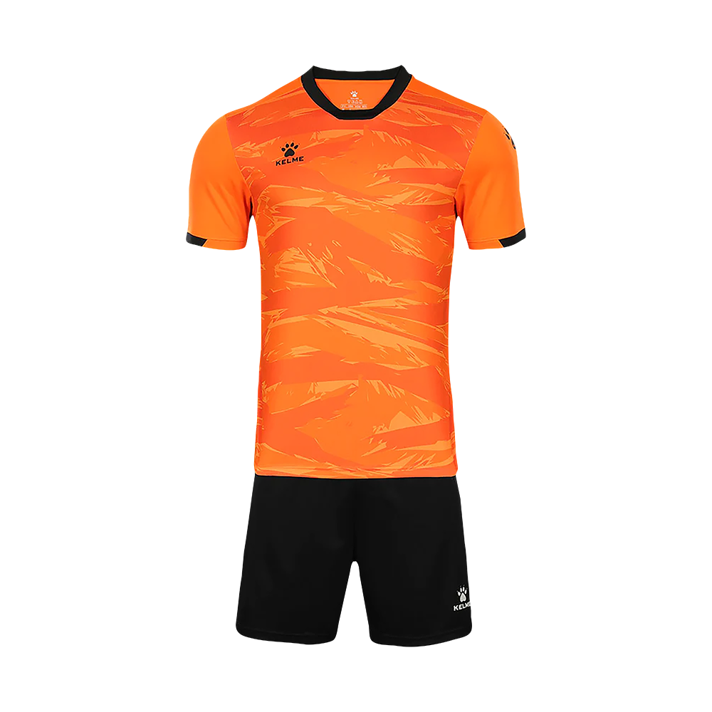 EQUIPO DE FÚTBOL NARANJA NEÓN (ADULTO)